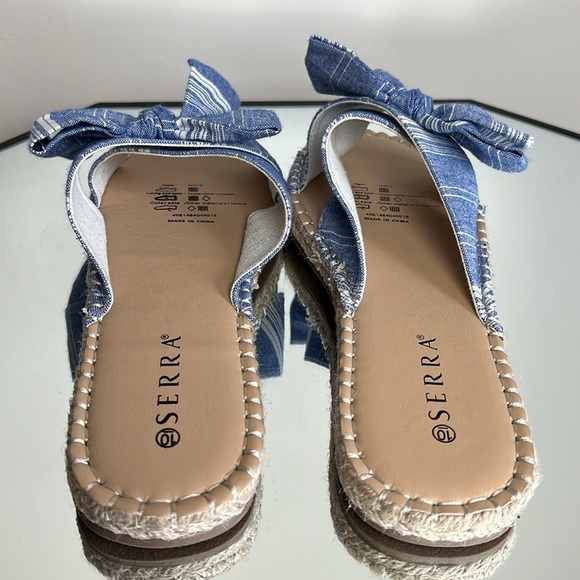 SERRA Blue and White Denim Bow Slip On Espadrille Sandals Size 10 NWOT - Picture 4 of 6